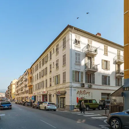 Ostave - Welkeys Apartment