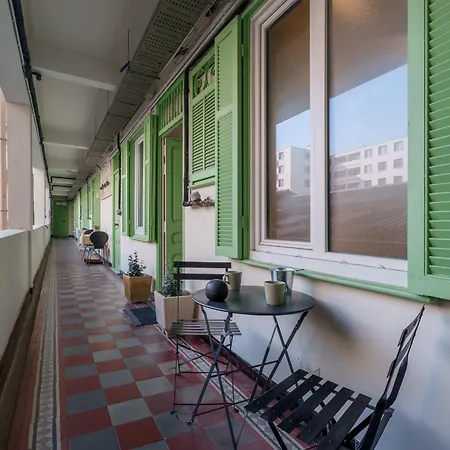 Ostave - Welkeys Apartment *